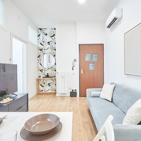 Spacious Flat Close To Fondazione Prada & Metro ميلان المظهر الخارجي الصورة